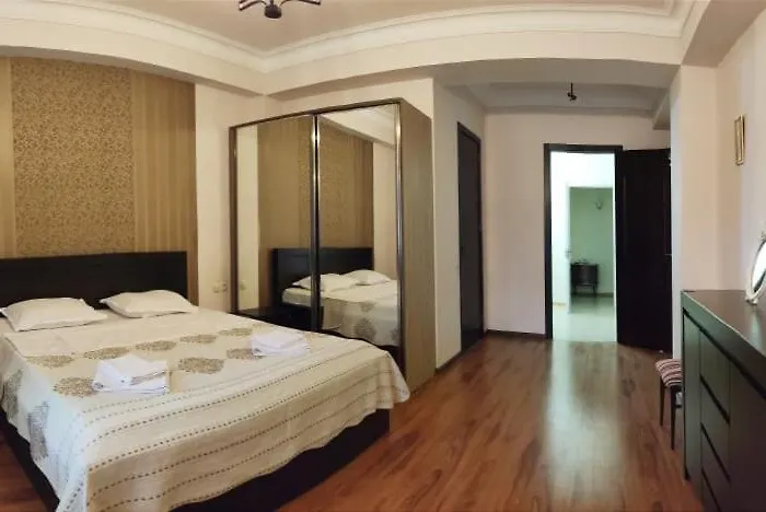 1 Bedroom Unit With Patio
